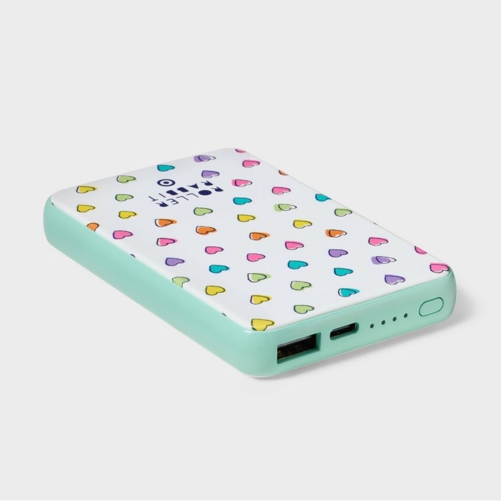 Roller Rabbit x Target Disco Hearts Wave 5000mAh Power Bank - Picture 3 of 4